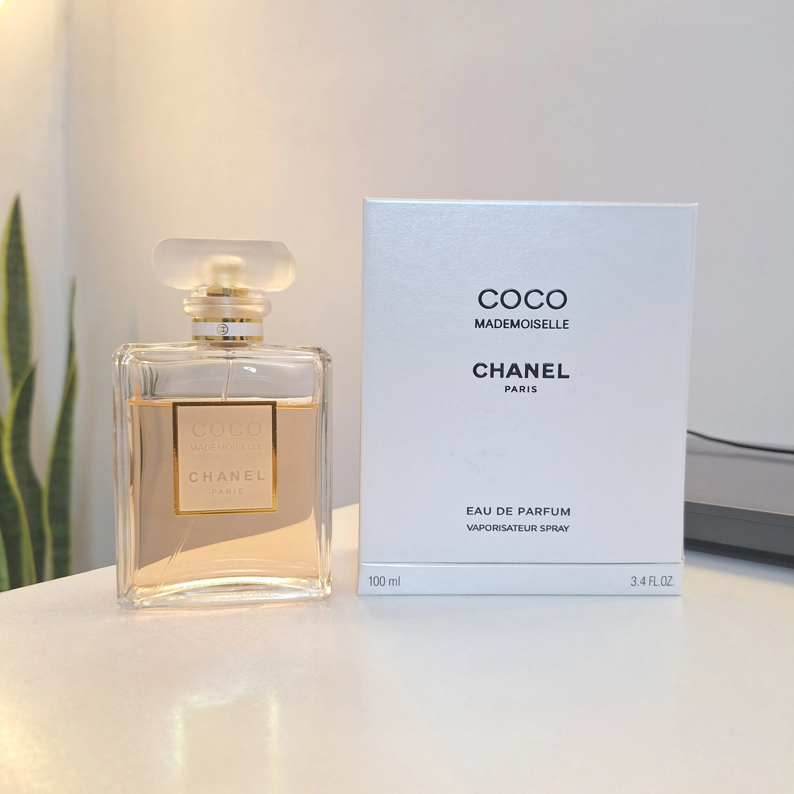 1 عطر ادکلن شنل کوکو مادمازل - تصویر 1